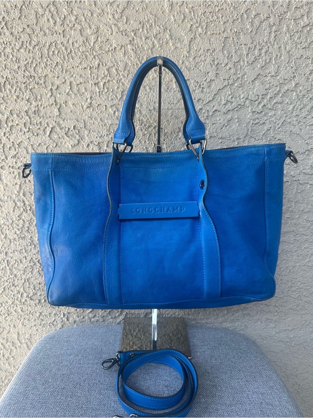 LONGCHAMP 3D Blue Leather Tote Bag - Classic Everyday Carry